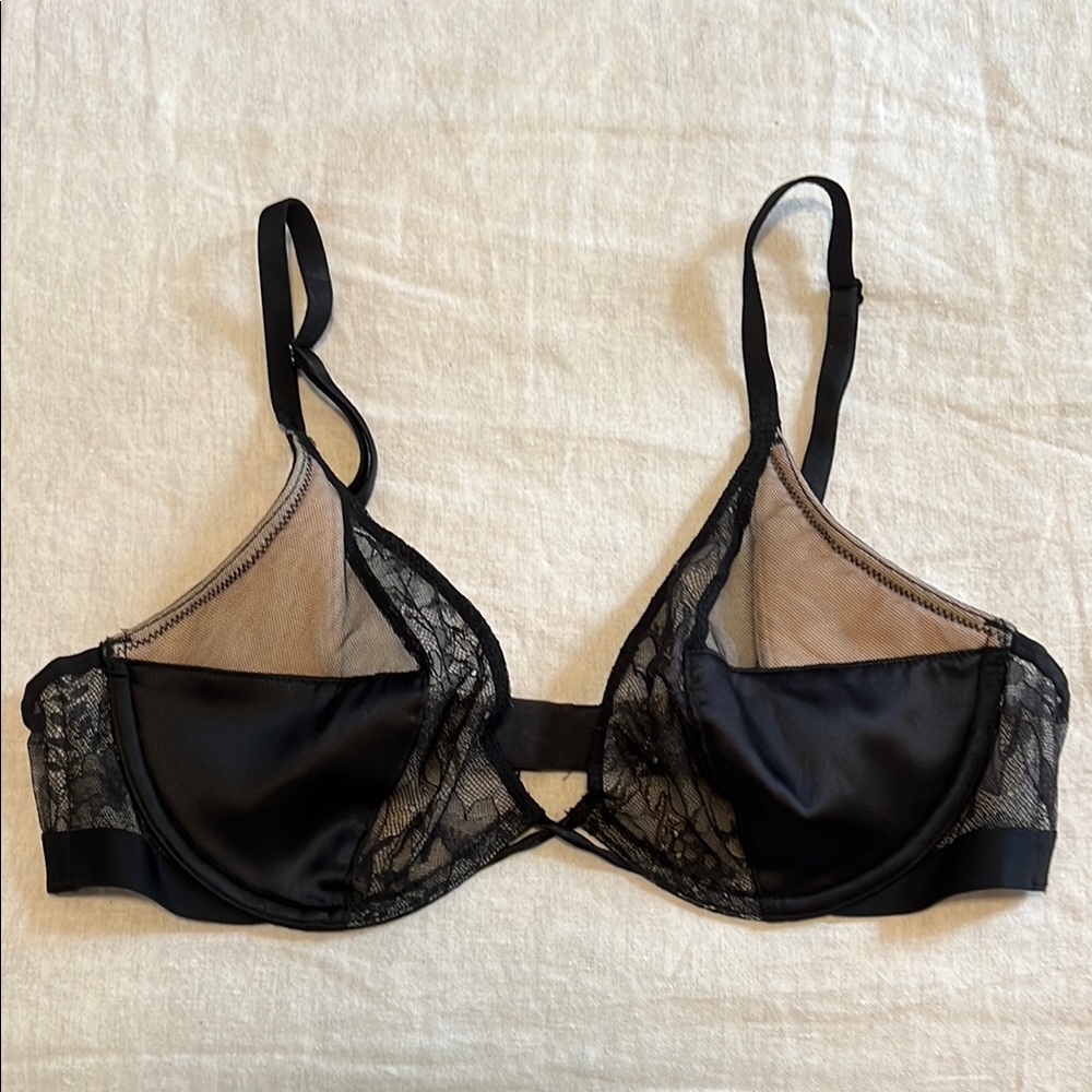 Elegant Black Victorias Secret Lace Bra